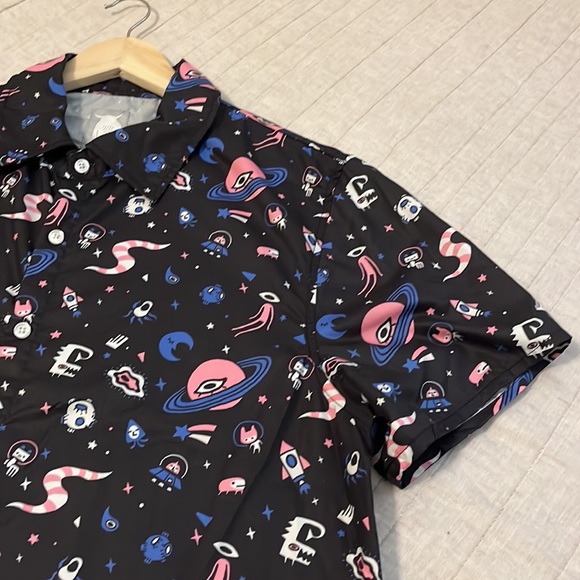 KINWAMONSTER ‘Galaxy’ Alien Print Unisex Button Up Shirt - Picture 5 of 12